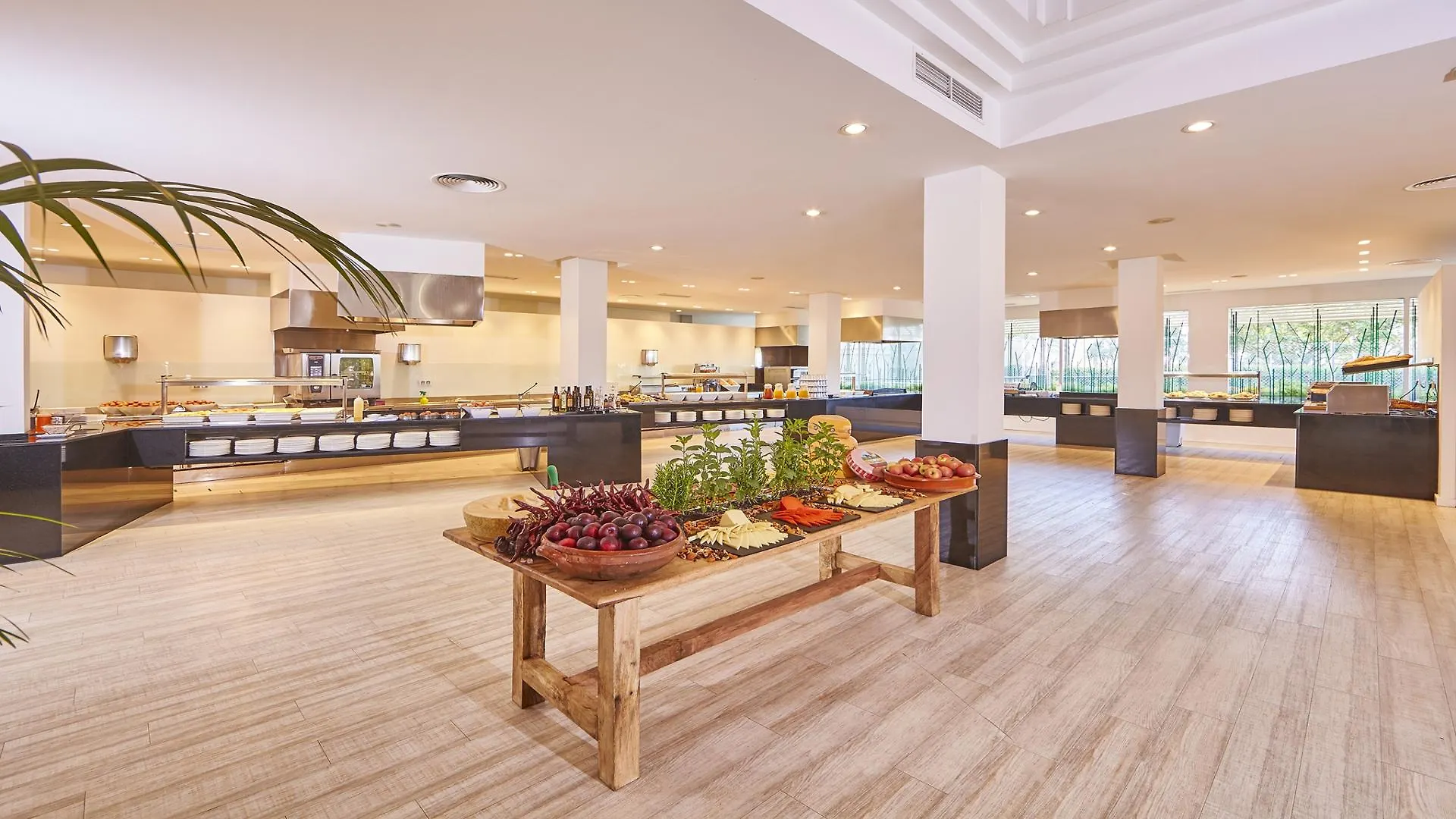 Aparthotel Prinsotel La Dorada & Spa Playa de Muro